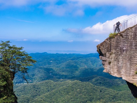 Enjoy Breathtaking Mountain Scenery and Buddhist Holy Sites on Mt. Nokogiri! images