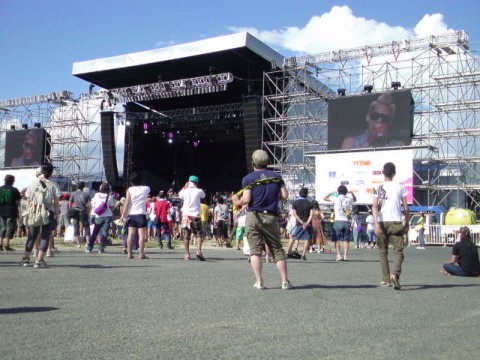 Check out Summer Sonic Festival images