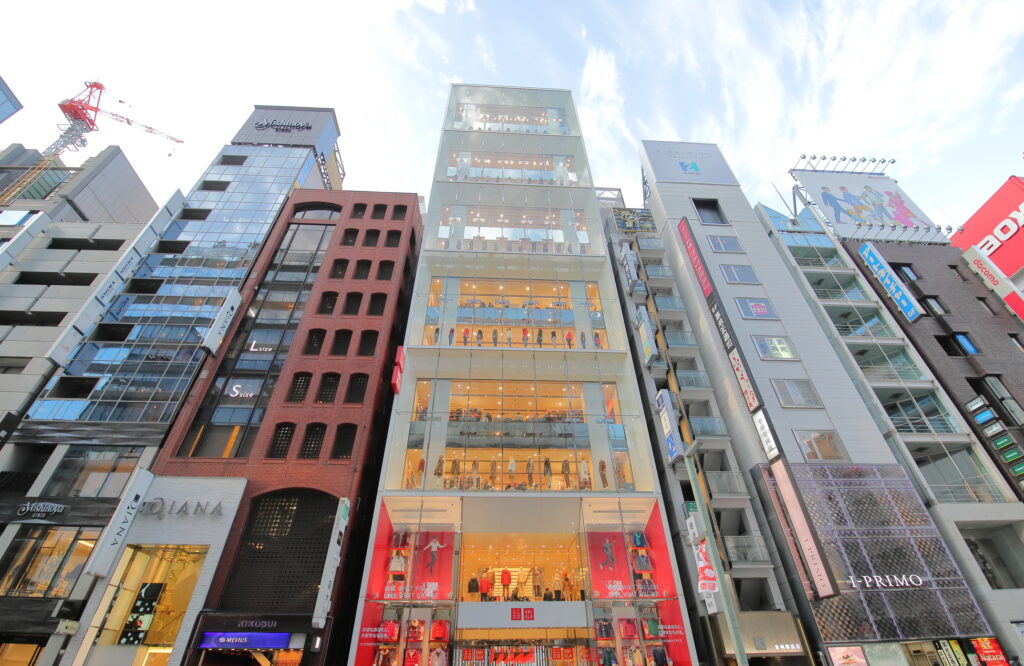 The genius of Uniqlo fashion: Capturing the universal appeal of Japanese minimalism 6 dreamstime m 135296277