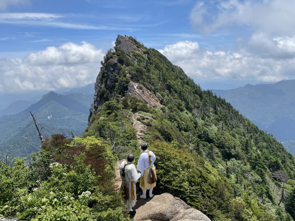 The perfect weekend traversing Shikoku and Honshu 7 6 trail to Tengu 2