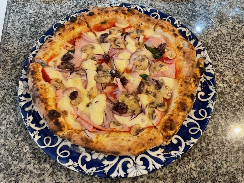 The perfect weekend traversing Shikoku and Honshu 8 7 pizza300 1